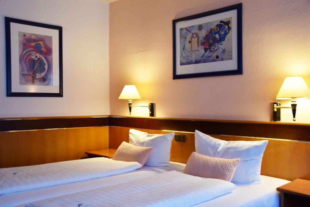 Landhotel Zum Hirsch Unterweissbach Екстериор снимка