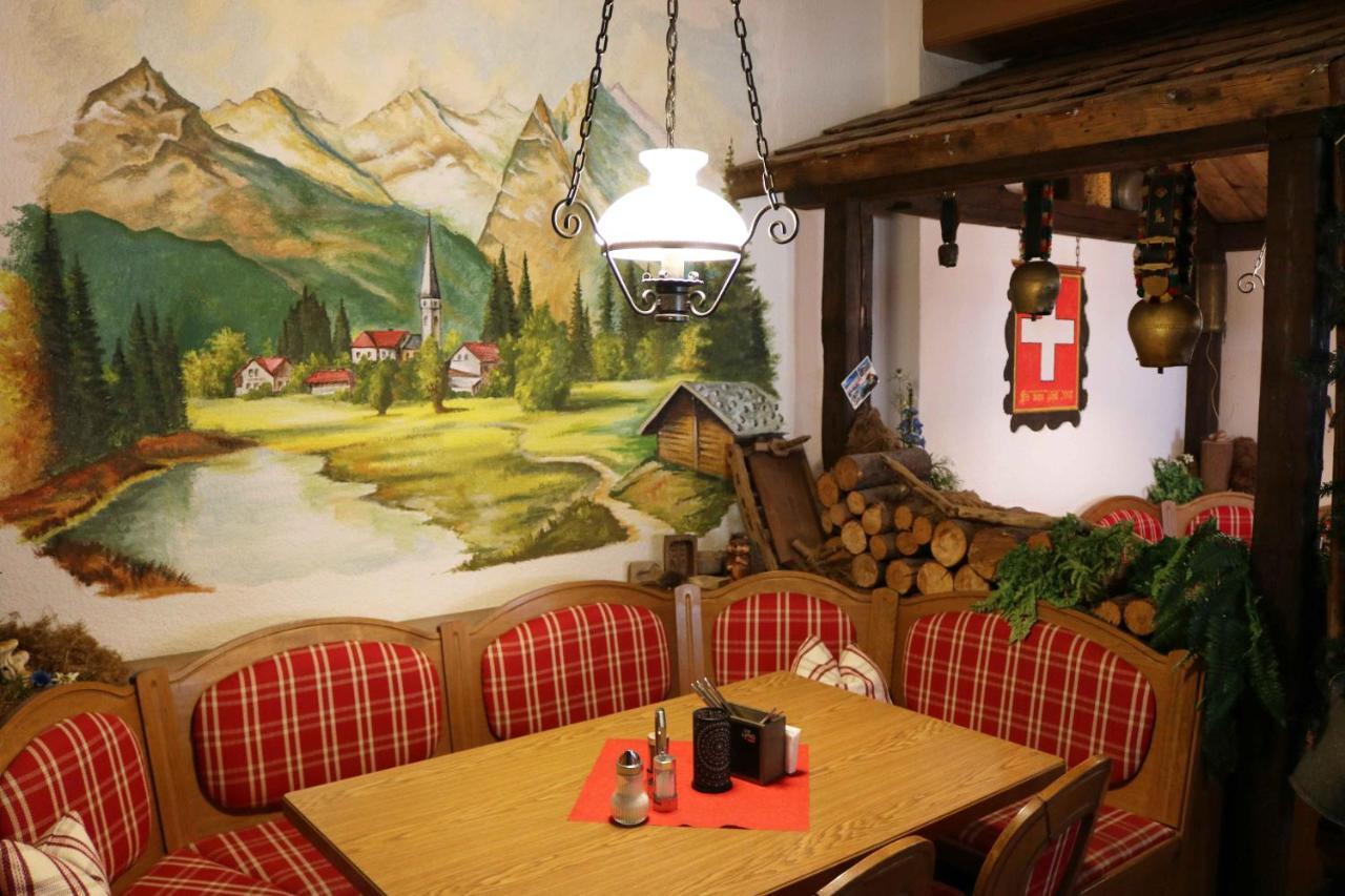 Landhotel Zum Hirsch Unterweissbach Екстериор снимка
