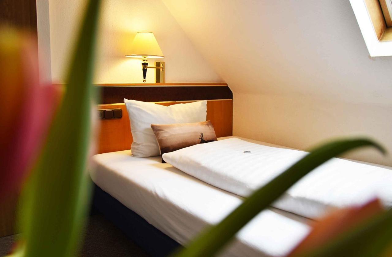Landhotel Zum Hirsch Unterweissbach Екстериор снимка