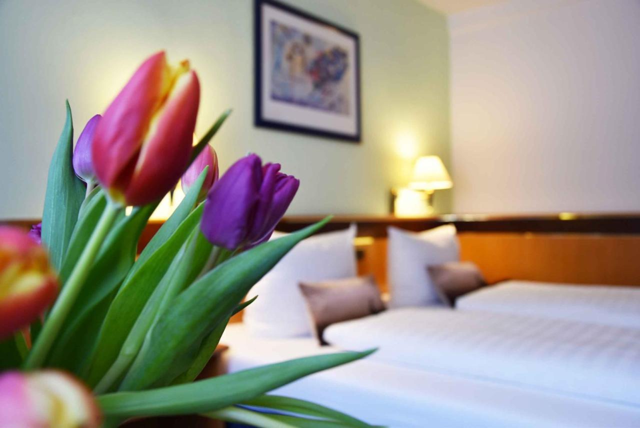 Landhotel Zum Hirsch Unterweissbach Екстериор снимка