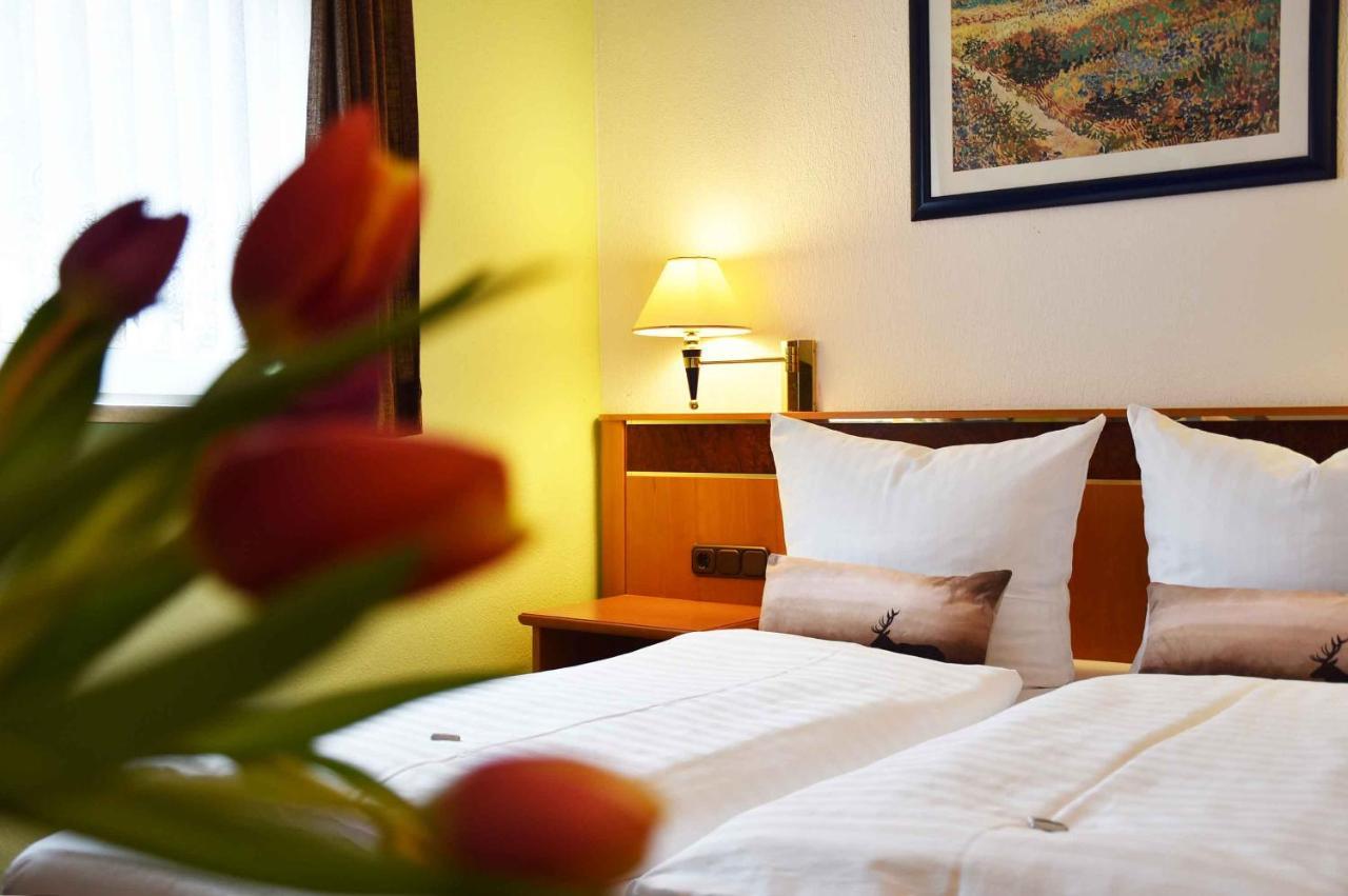 Landhotel Zum Hirsch Unterweissbach Екстериор снимка
